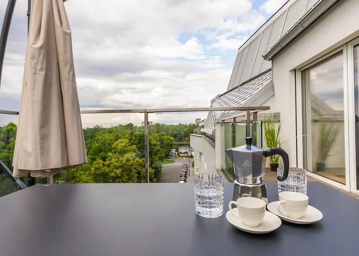 Skyline Mit Terrasse Close To Lakes Vienna