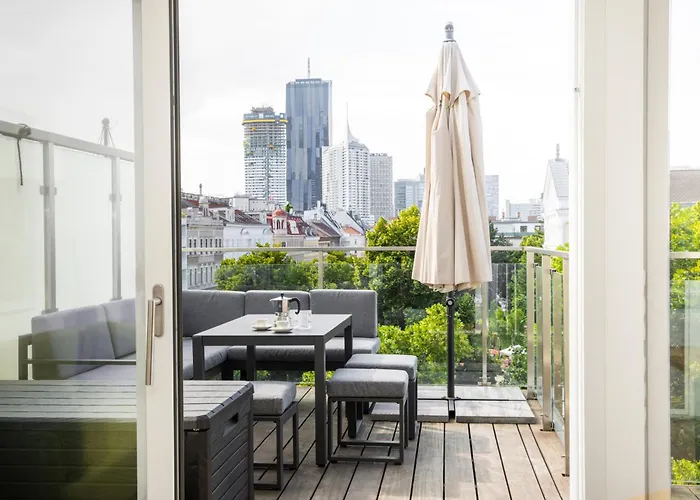 Skyline Mit Terrasse Close To Lakes Apartment Vienna